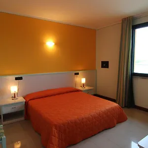 4* Hotel Eden
